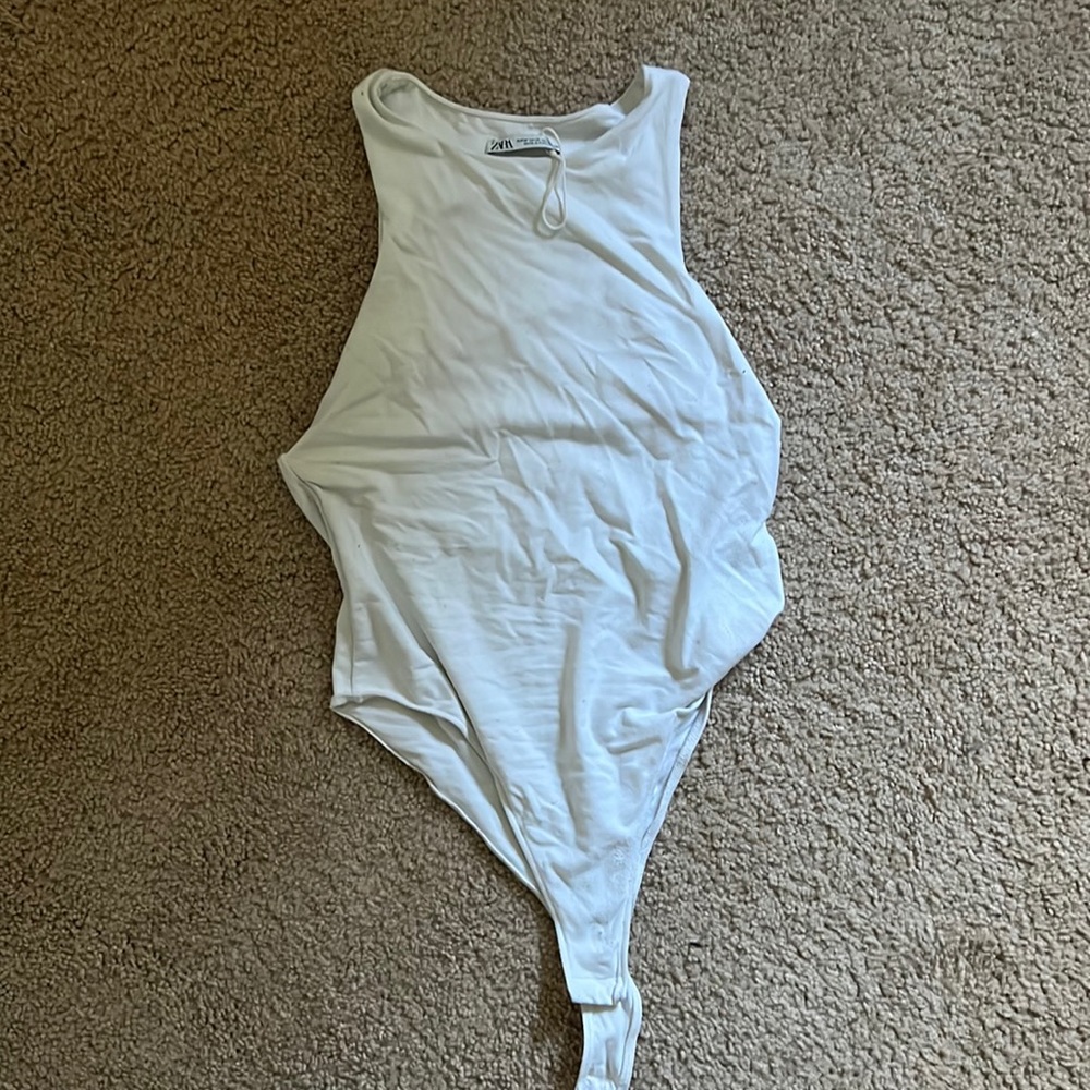 Zara white sleeveless bodysuit